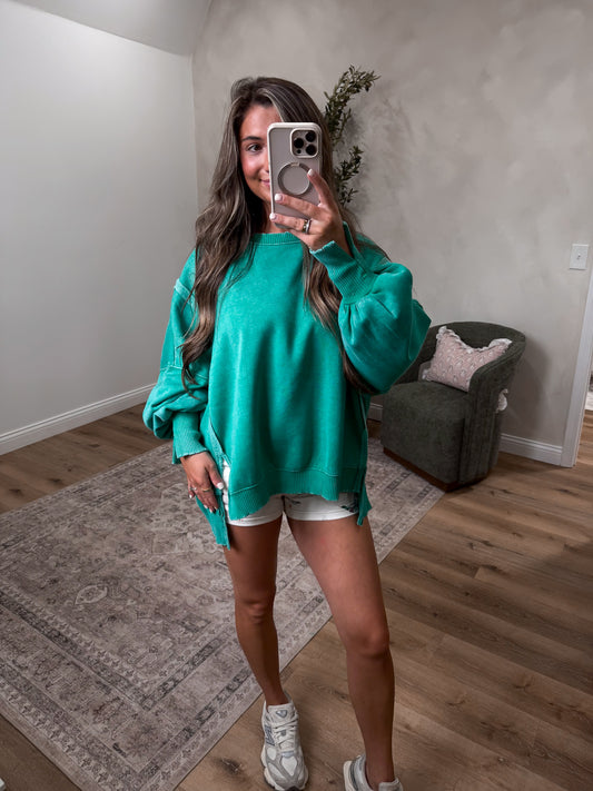 Hallie Mineral Washed Pullover - kelly green