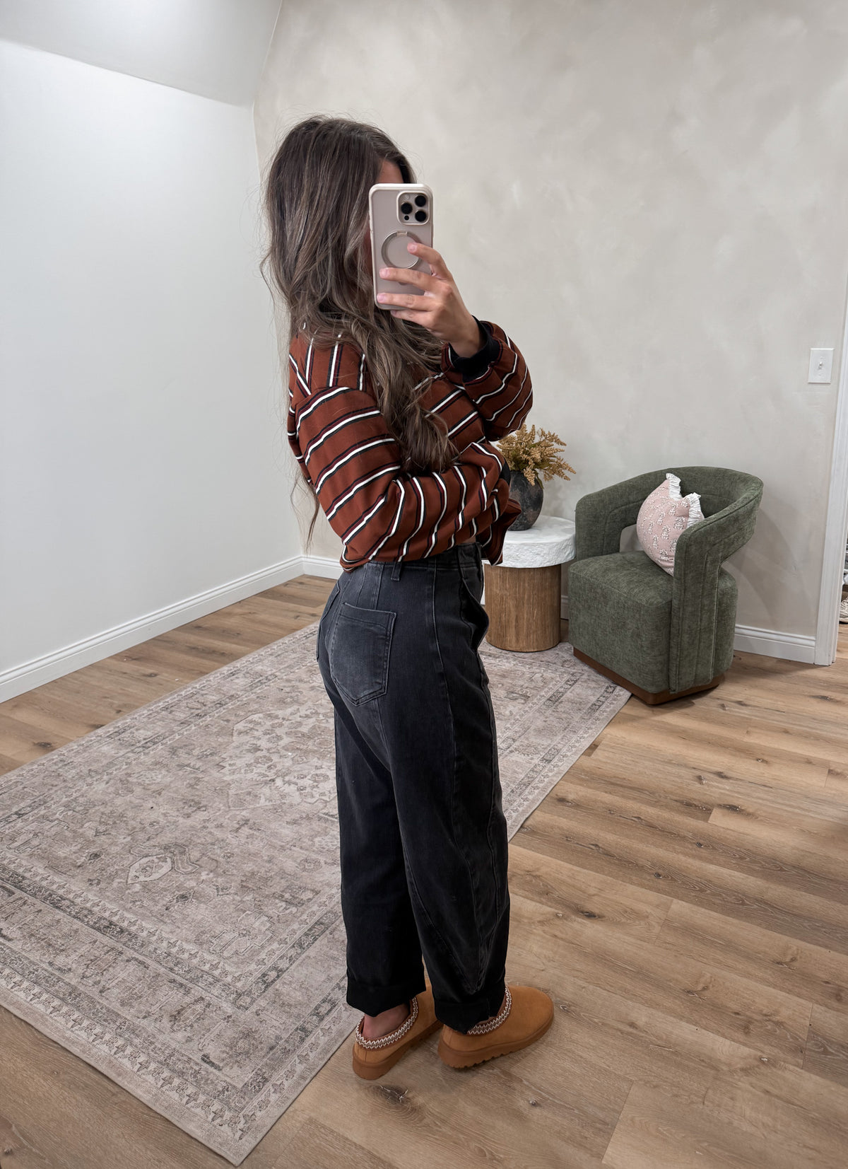 Tori Tummy Control Stretch slight barrel Jeans - black denim *PREORDER FOR 11/25