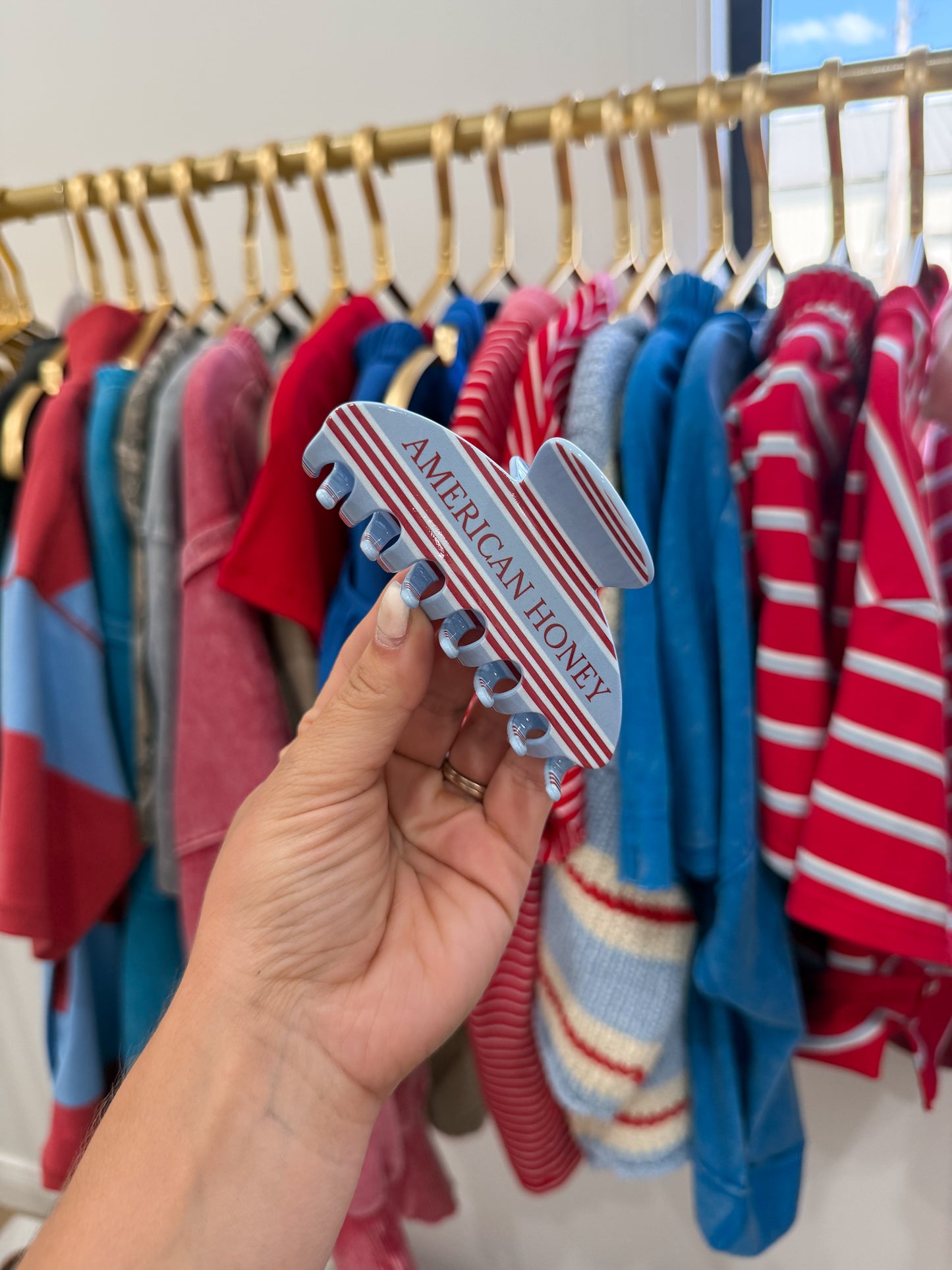 American Honey Striped Claw Clip - red/blue