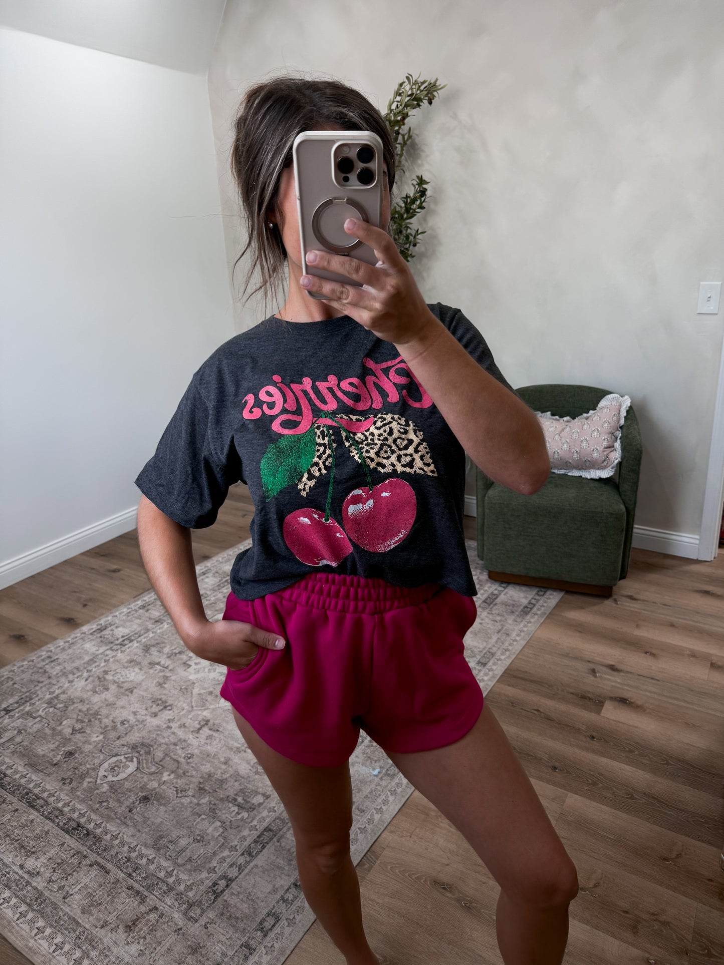 Cherries Leopard Crop Tee - charcoal