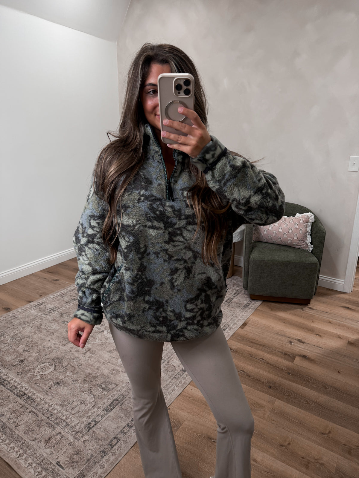 Alpine Trails Camo Sherpa - burnt olive