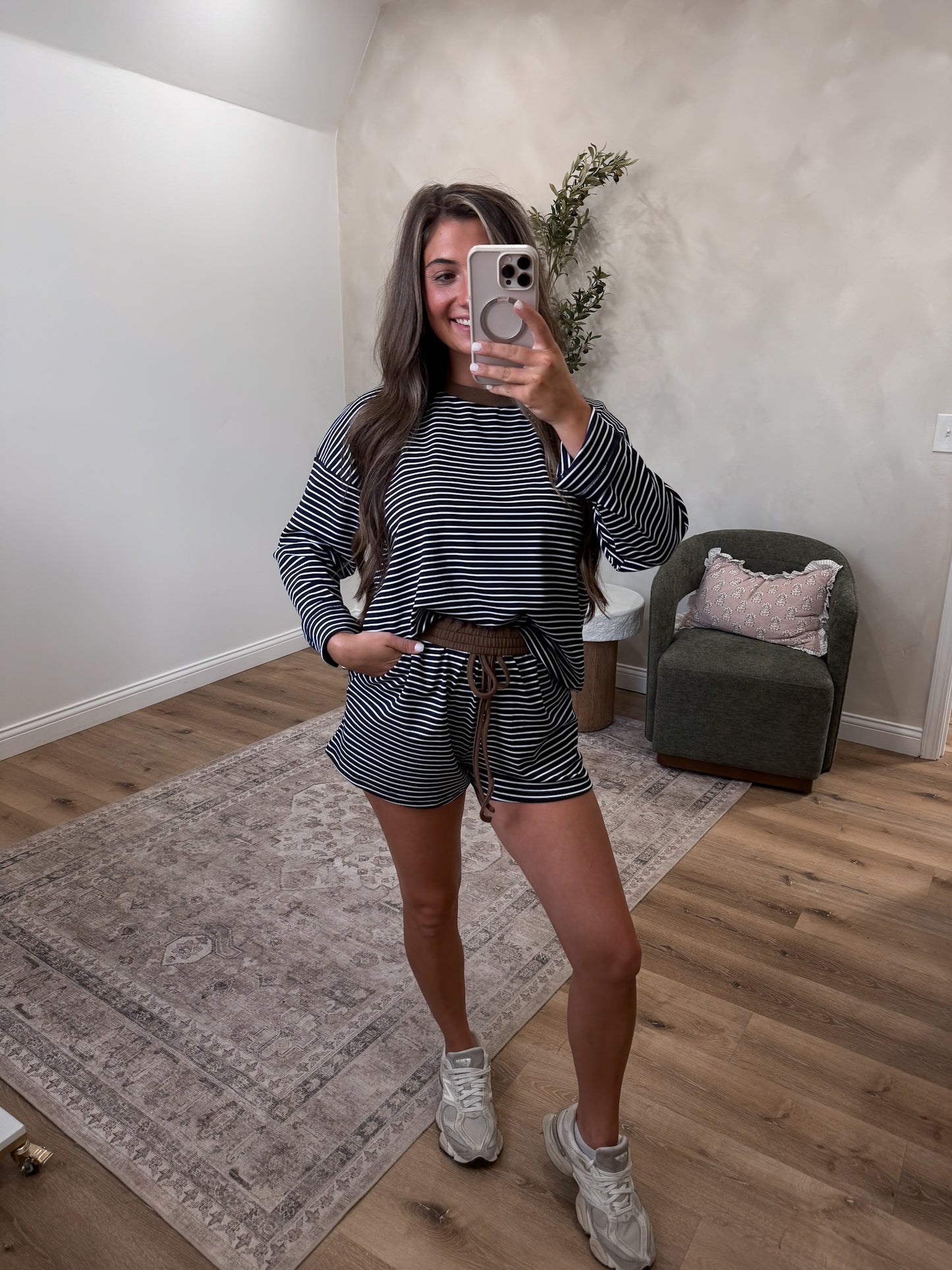 The Long Sleeve Lydia Striped Casual Set - navy/white