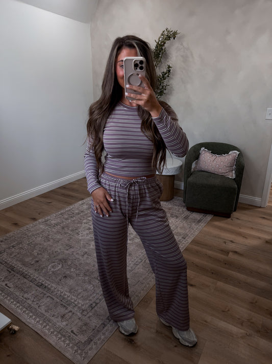 Anniston Striped Lounge Set - mauve/brown