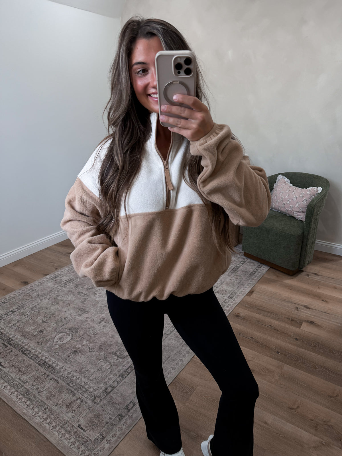 Field & Forest Quarter-Zip - beige