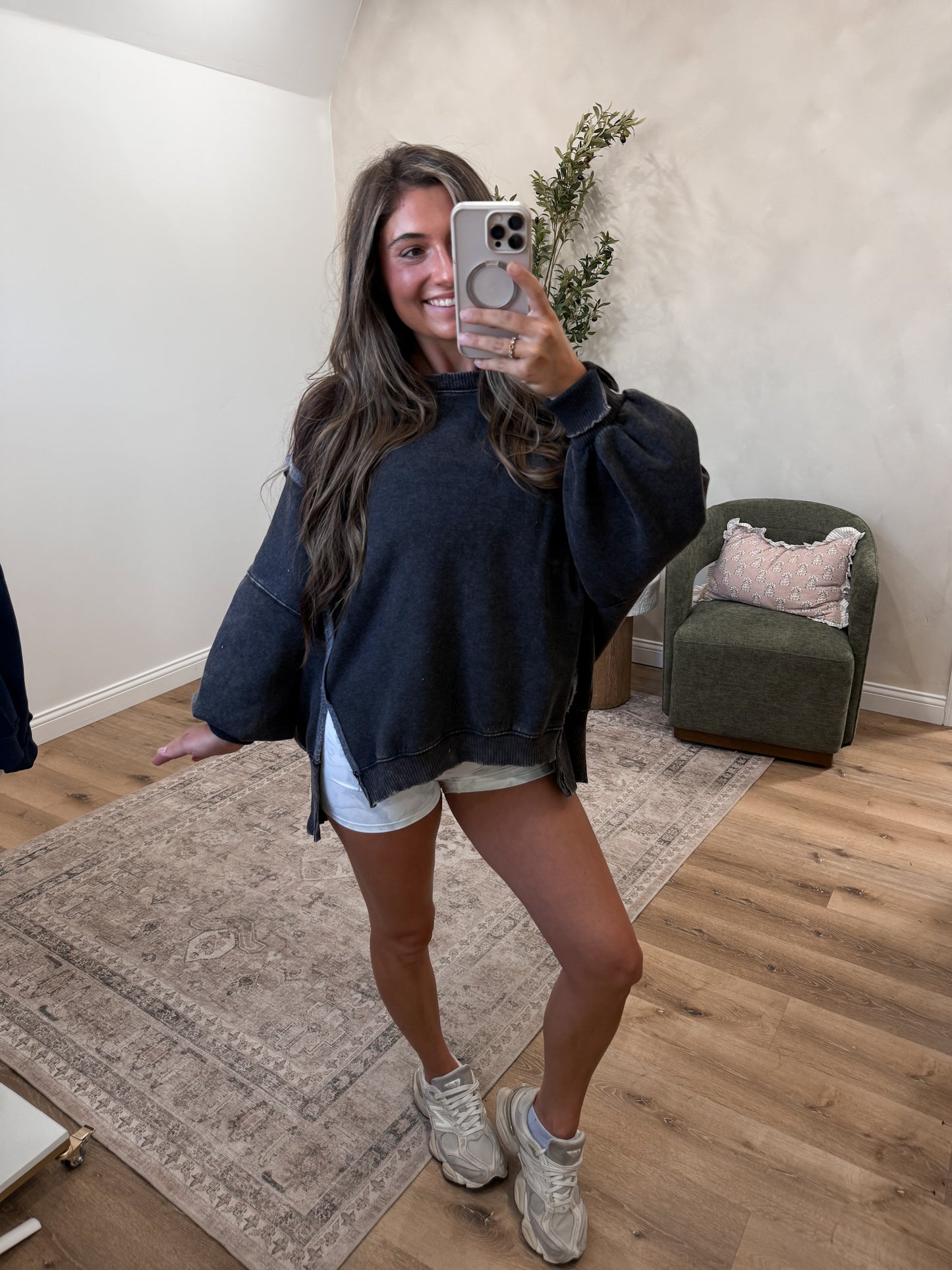 Hallie Mineral Washed Pullover - ash black