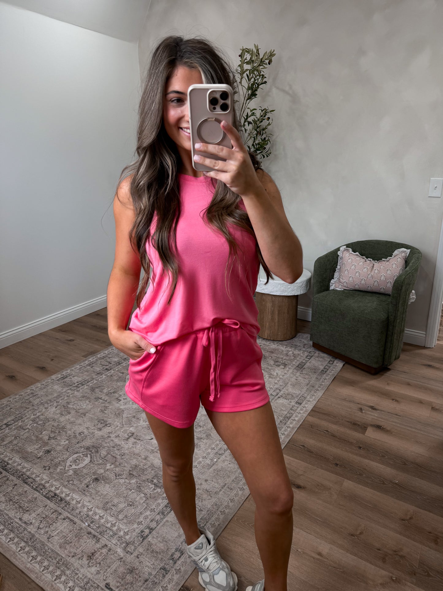 Bright Side Shorts Set - taffy pink