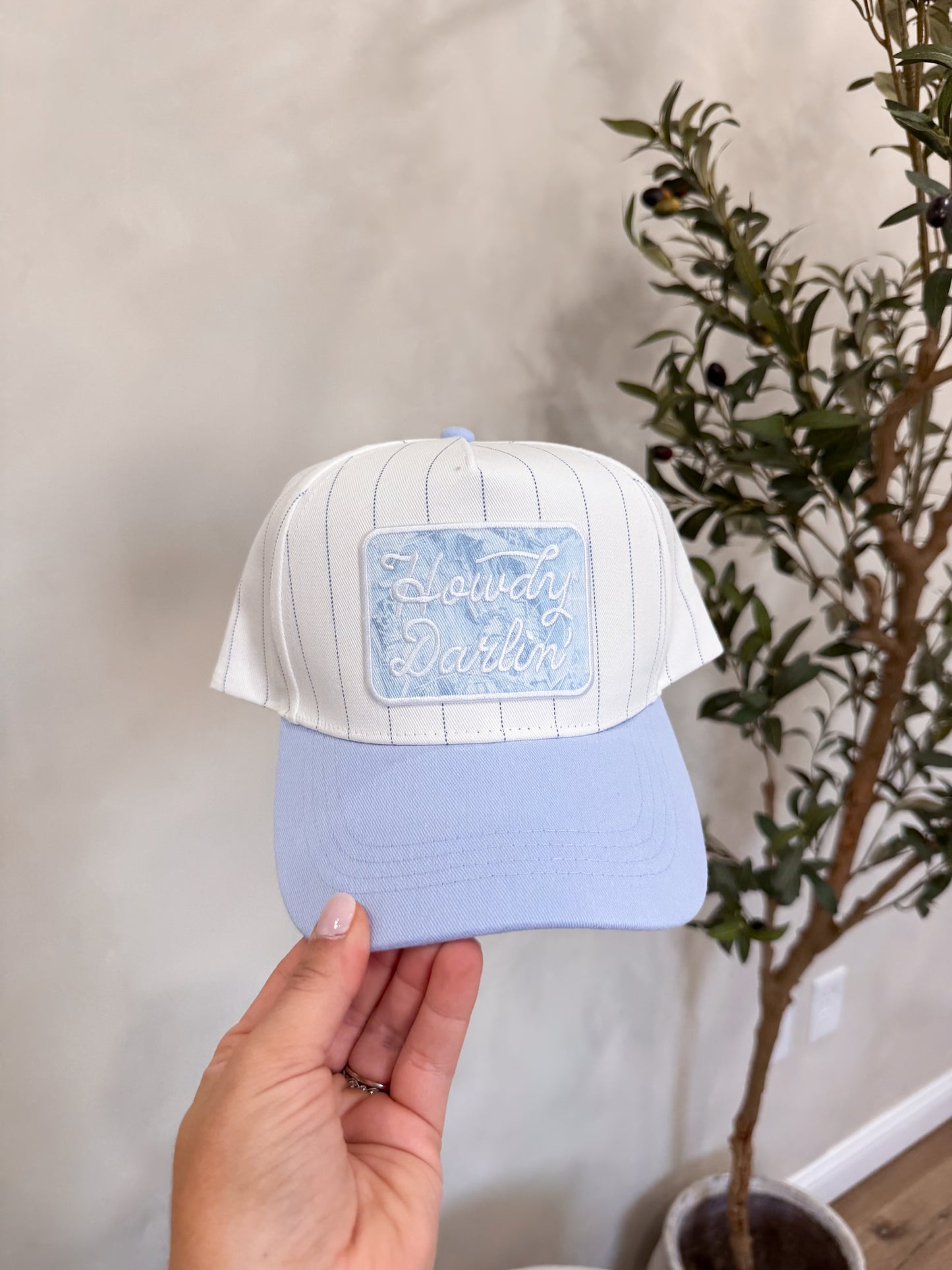 Howdy Darlin' Embroidered Trucker Hat - blue/white