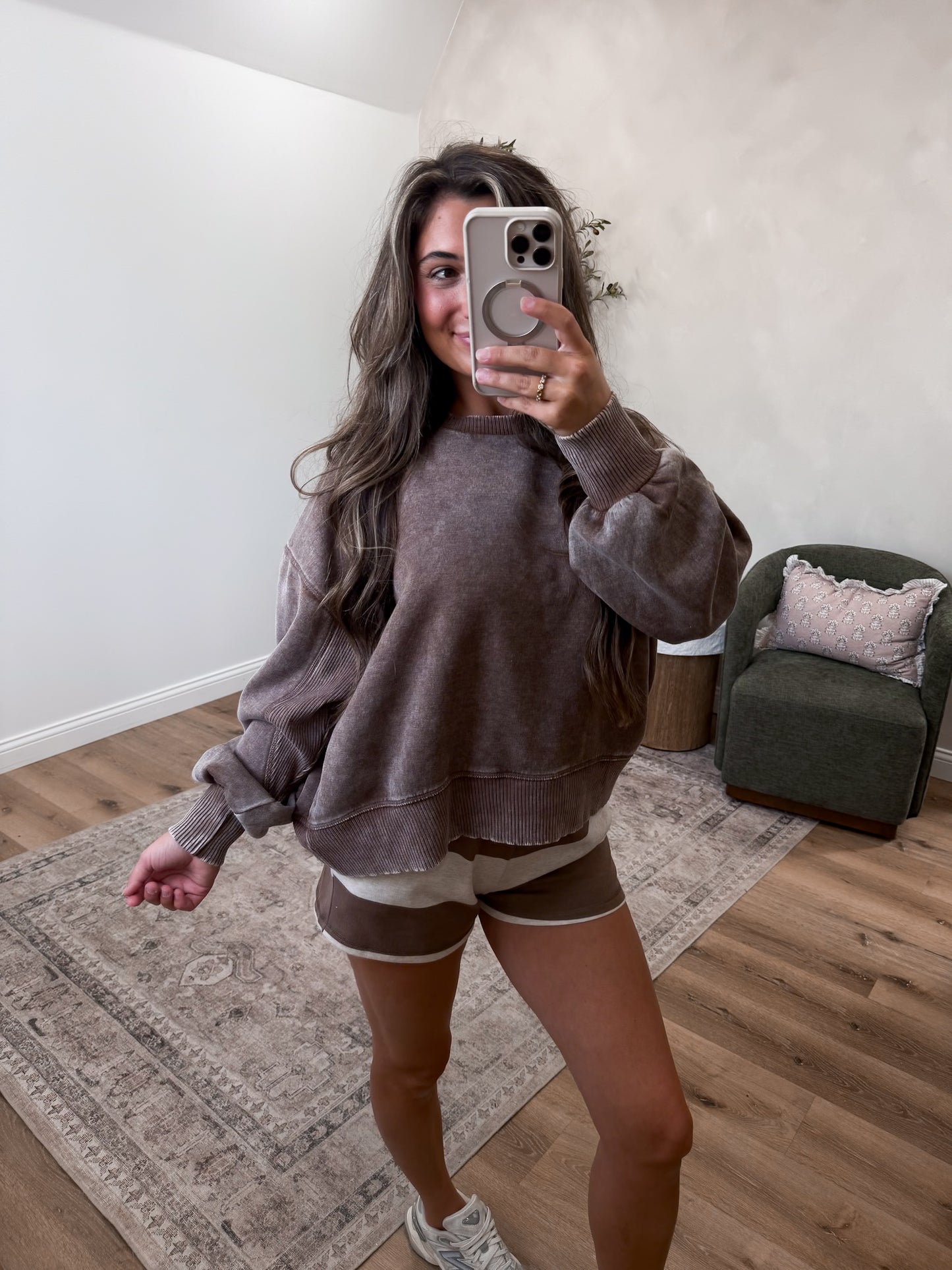 Libby Washed Oversized Pullover - mocha
