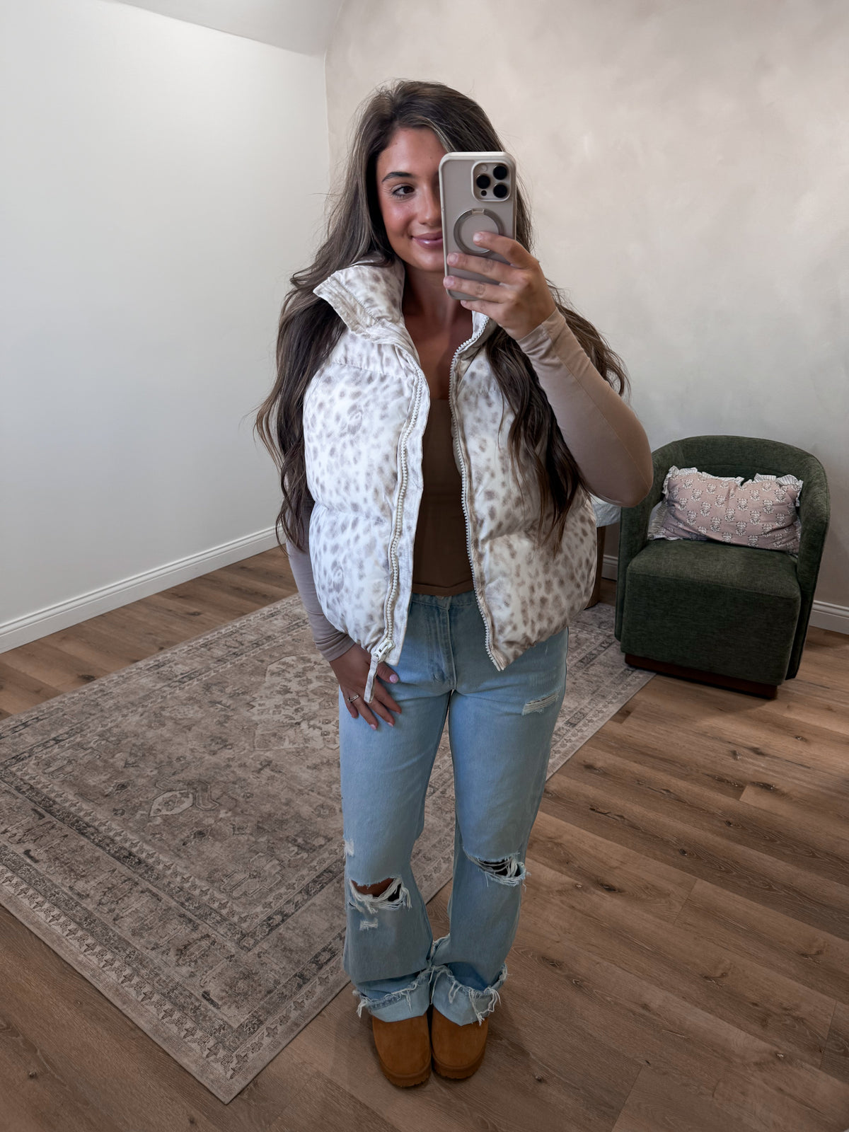 Quinn Leopard Puffer Vest - taupe