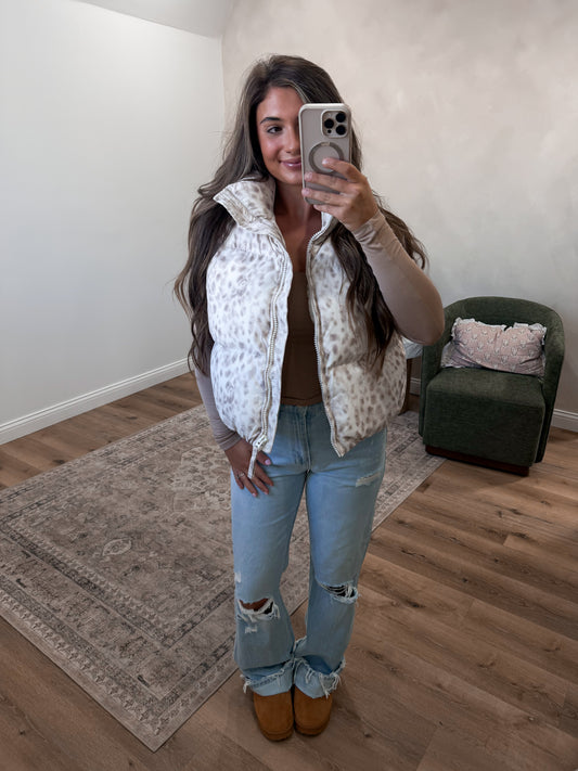 Quinn Leopard Puffer Vest - taupe