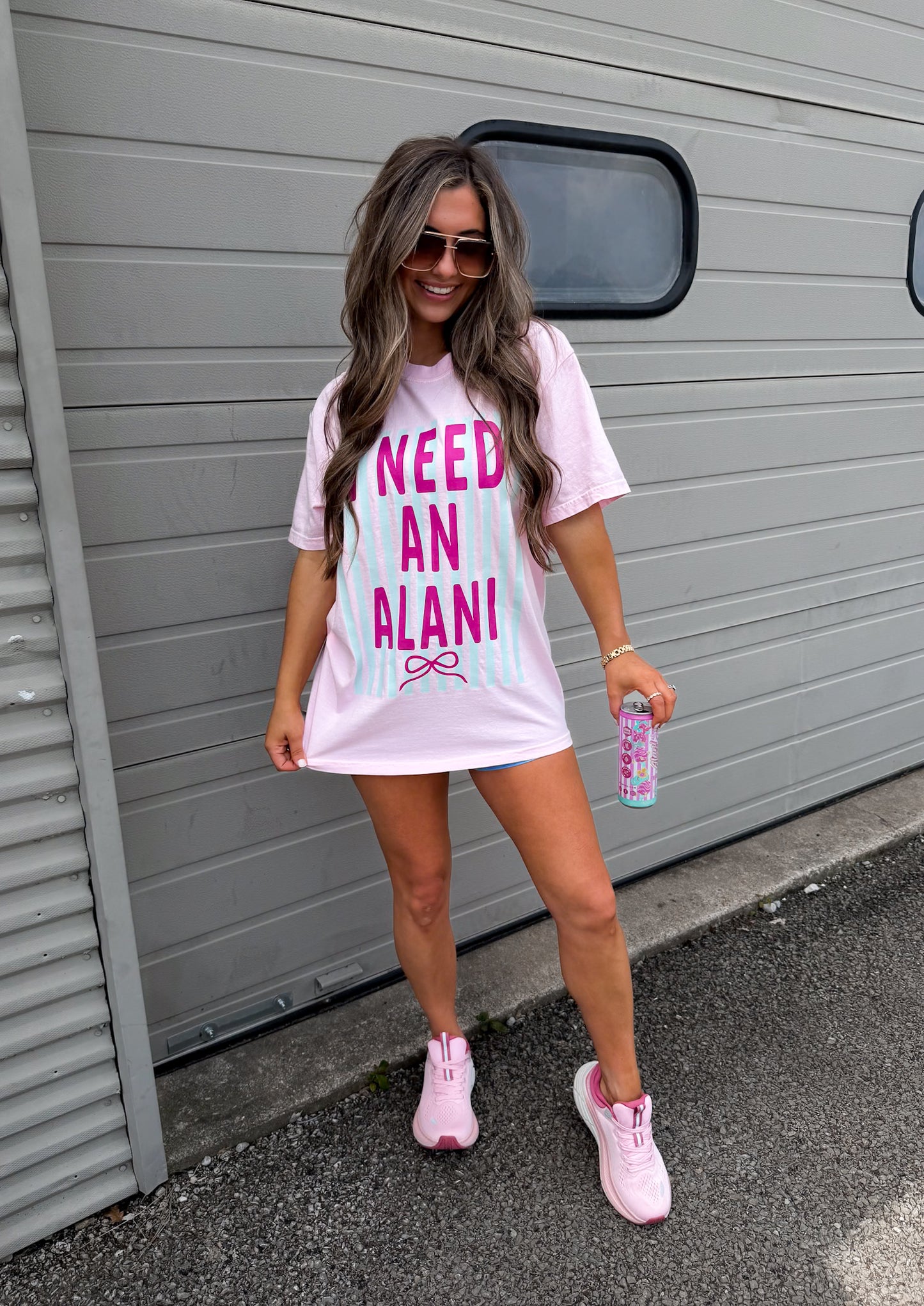 "I Need An Alani" Tee - pink blossom
