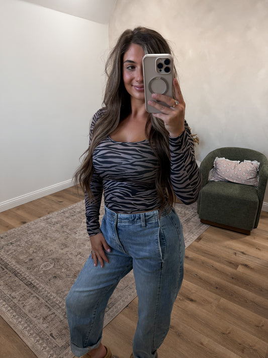 Heartbreakers Zebra Print Scoop Neck Long Sleeve - black/brown