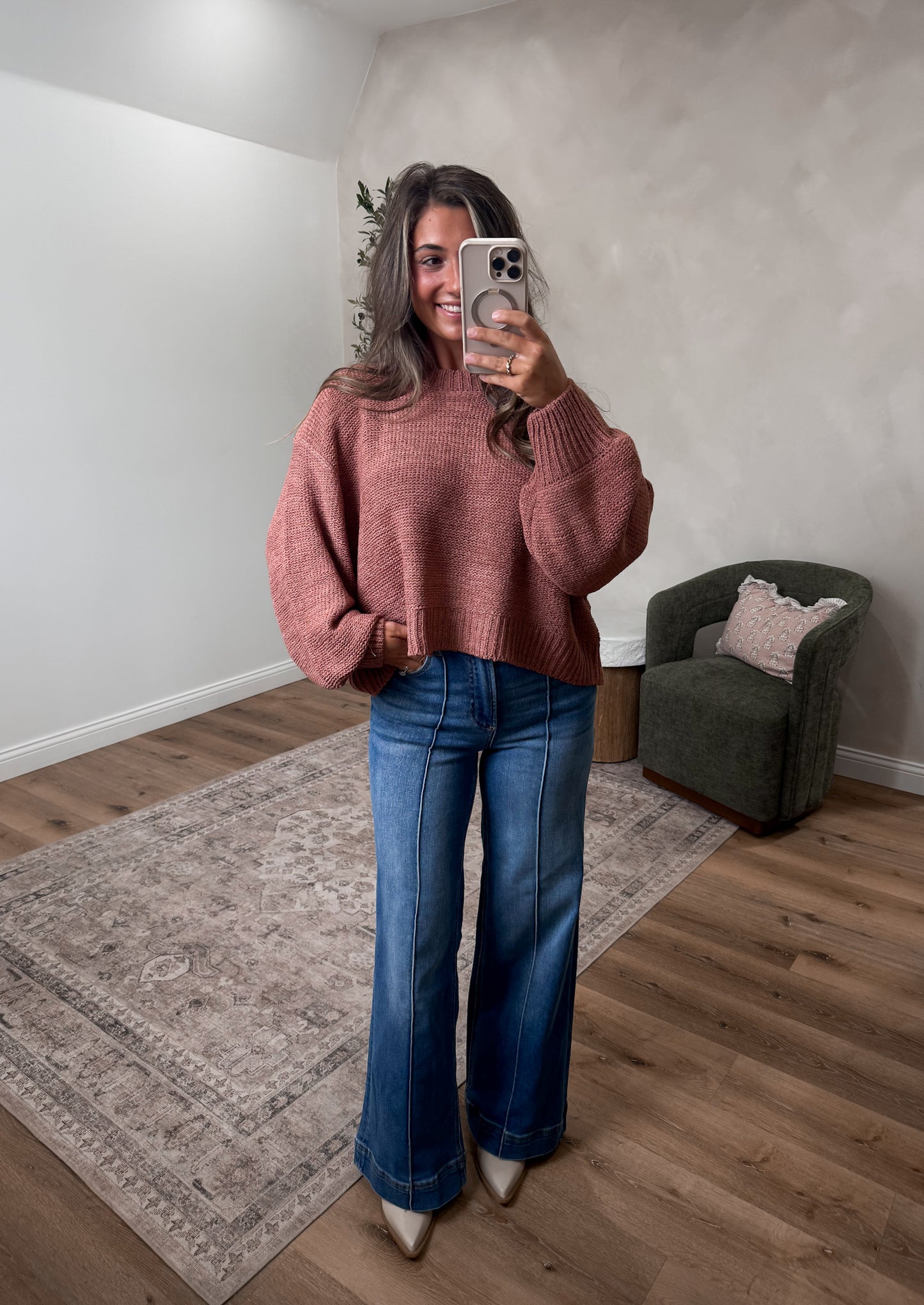 Giselle High Rise Pintuck Jeans - medium
