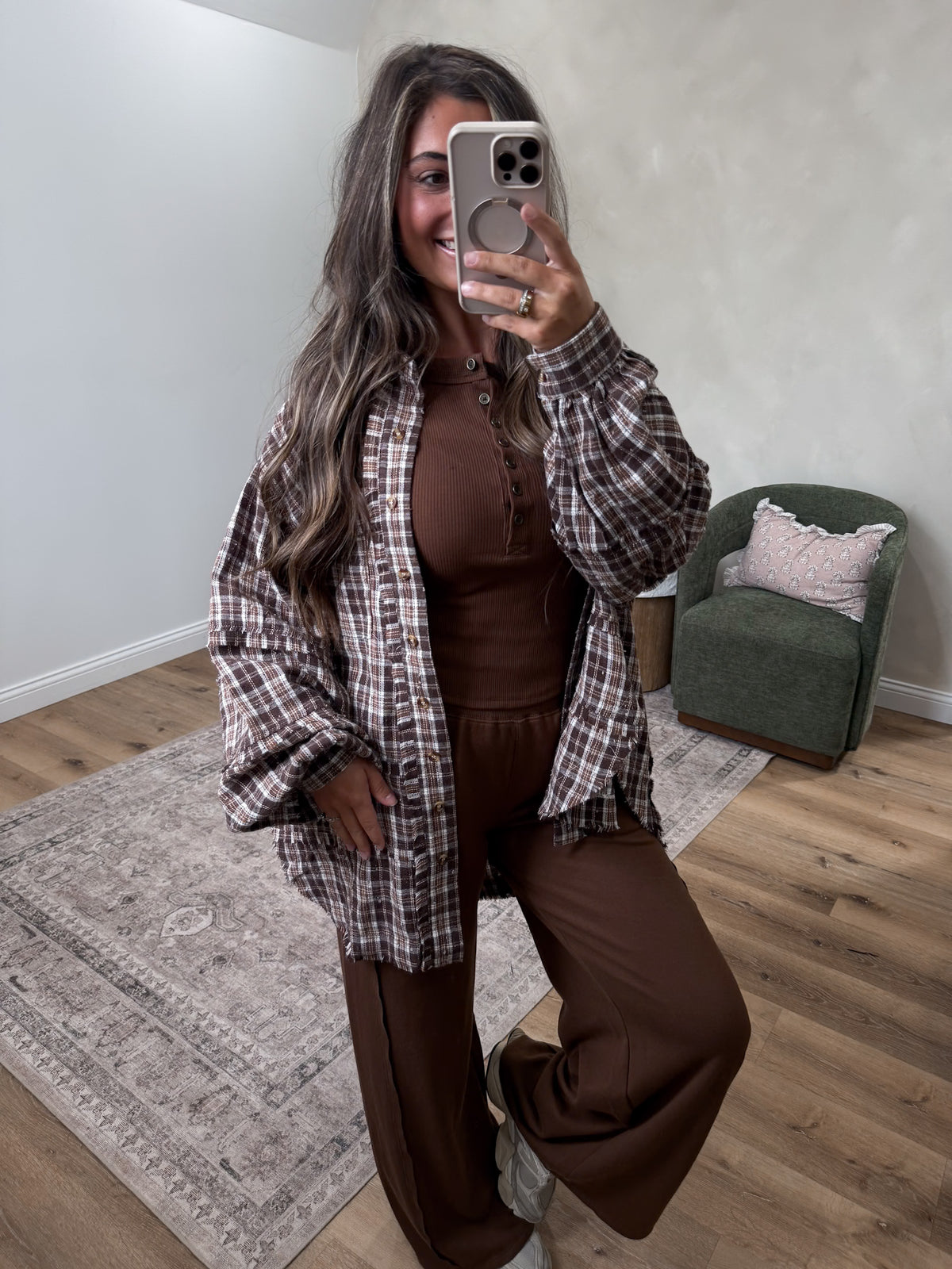 Distressed Wavelyn Flannel - brown