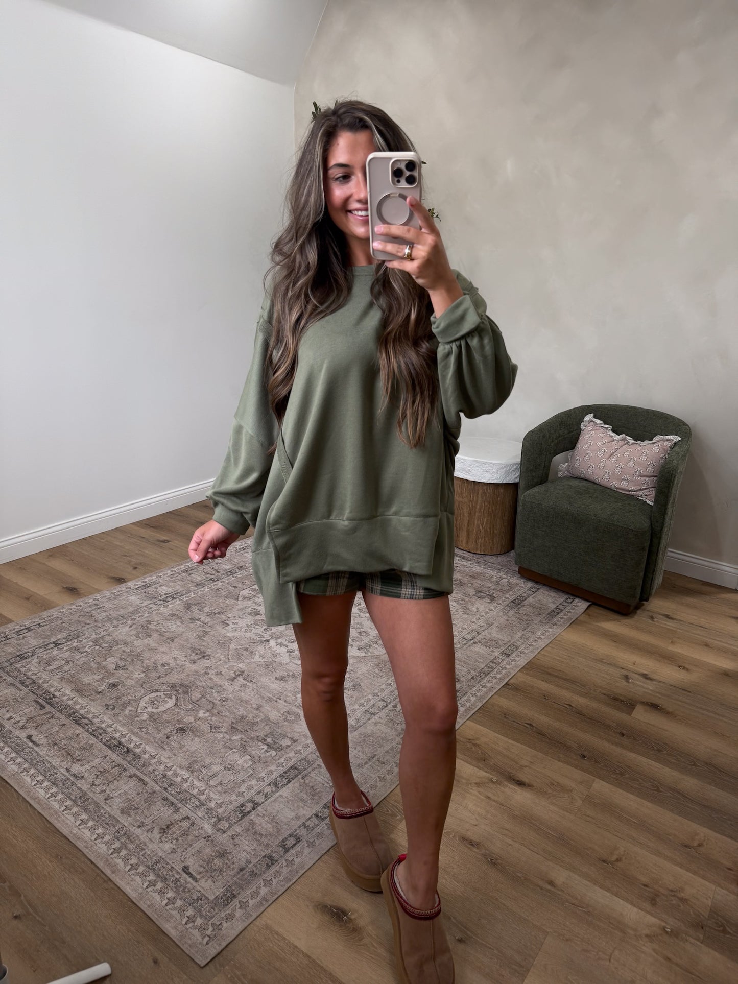 Kourtney Oversized Pullover - olive