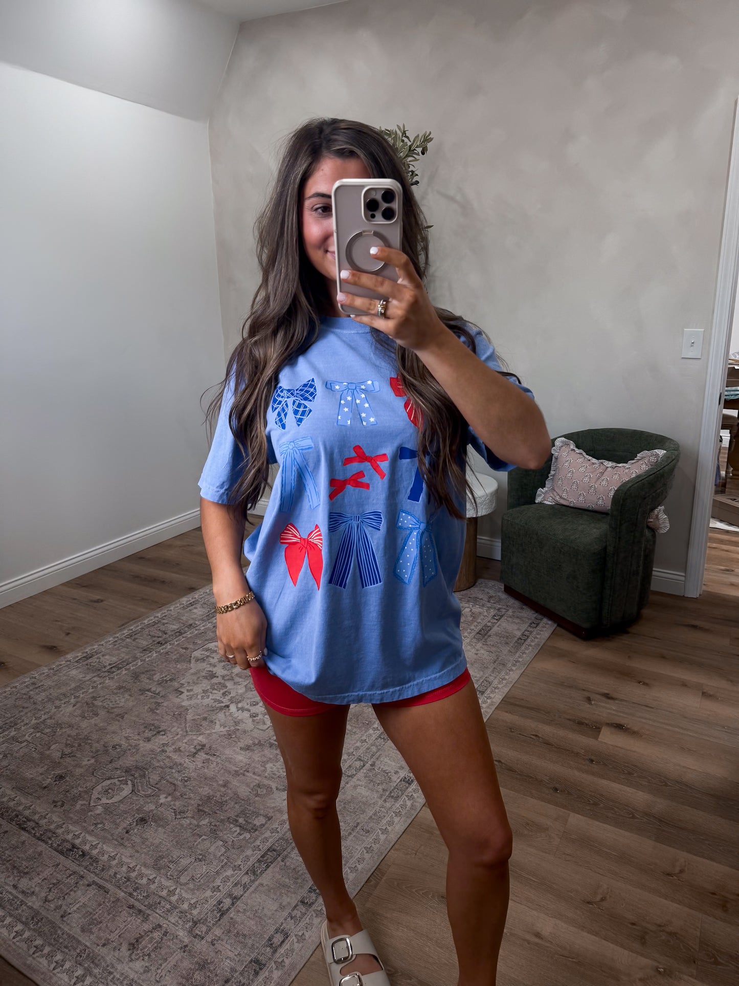 Patriotic Bows Graphic Tee - washed denim