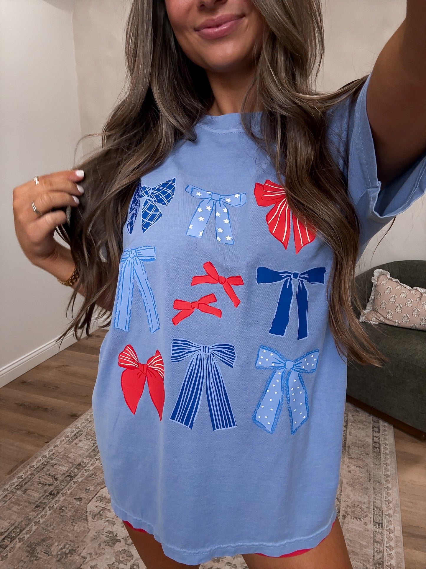 Patriotic Bows Graphic Tee - washed denim