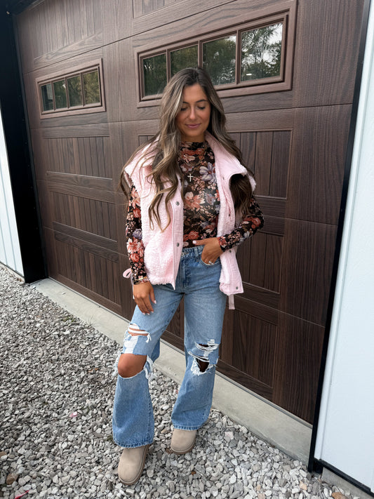 Side Tie Cozy Vest- Strawberry Milkshake